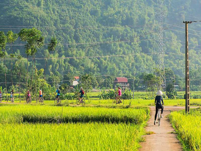 Hanoi - Mai Chau - Pu Luong - Package Tours 5 Days 4 Nights